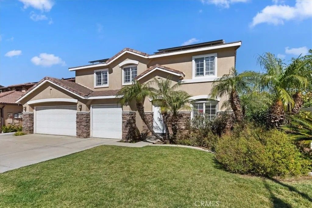 Photo of 825 Derby St, Corona, CA 92882 (MLS # IG26039420)