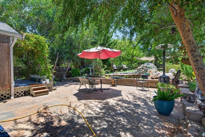 320 N Barbara Street