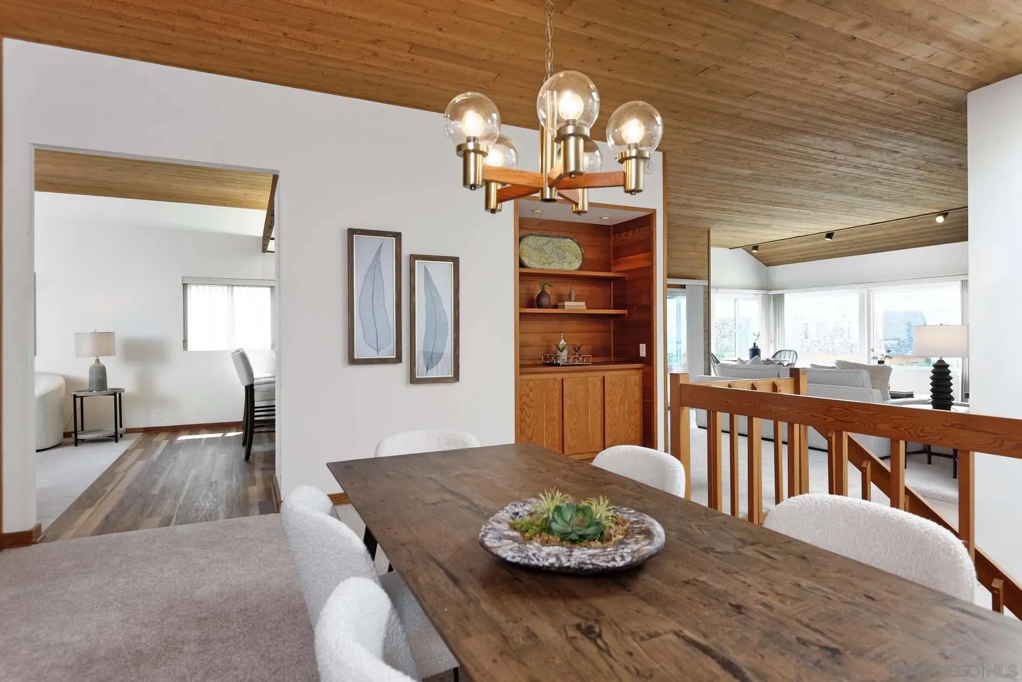 La Jolla, California 92037, United States, 3 Bedrooms Bedrooms, ,3 BathroomsBathrooms,Residential,Active,166702