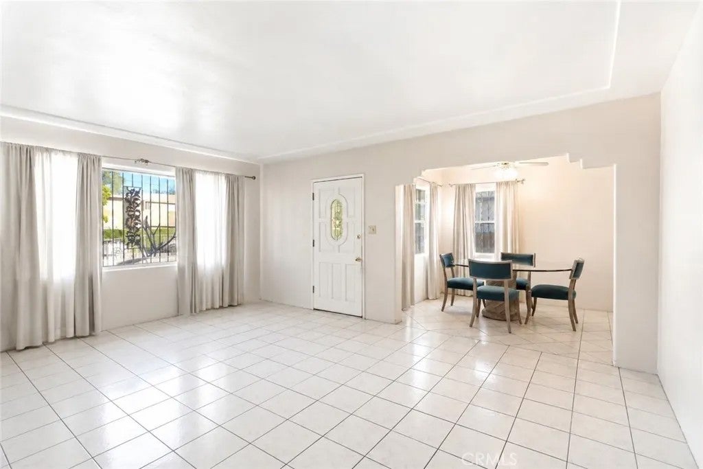 10731 Wright