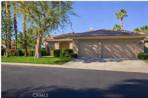 Photo of 47935 Via Opera, La Quinta, CA 92253 (MLS # OC26009724)