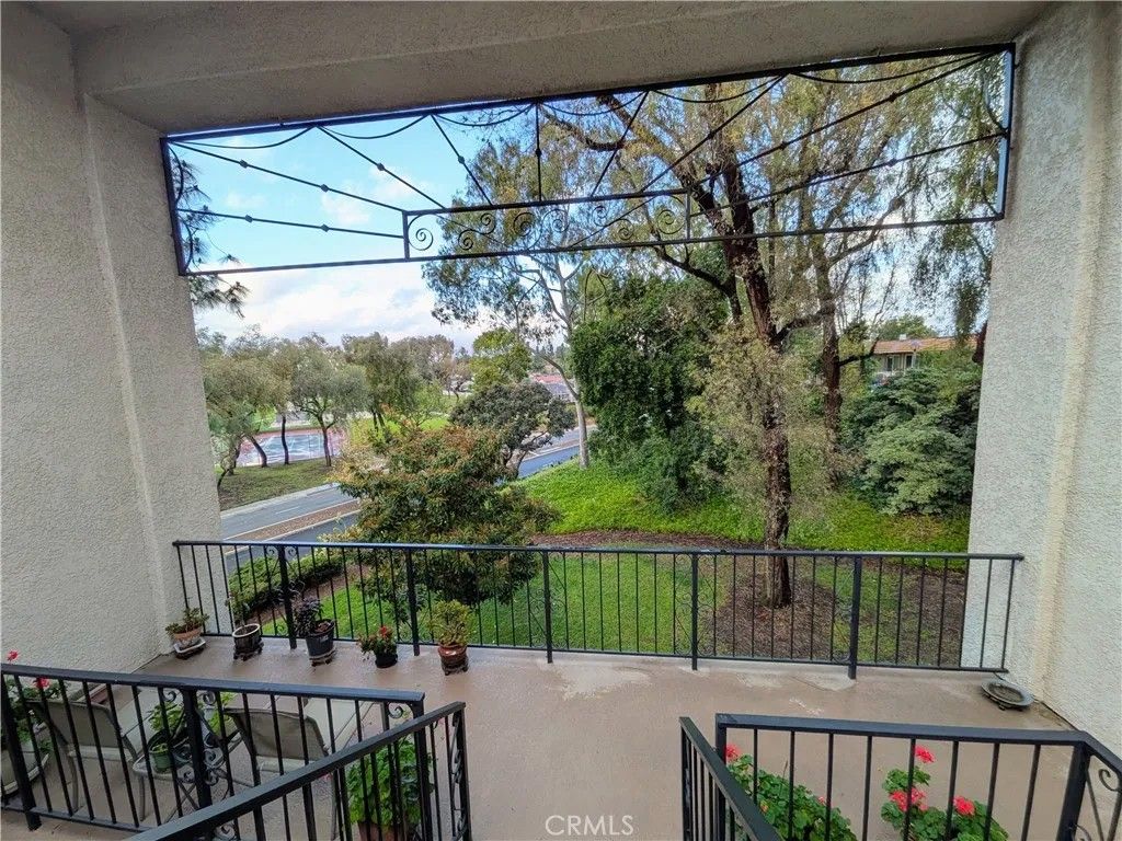 Photo of 5499 Paseo Del Lago #3C, Laguna Woods, CA 92637 (MLS # OC26037565)
