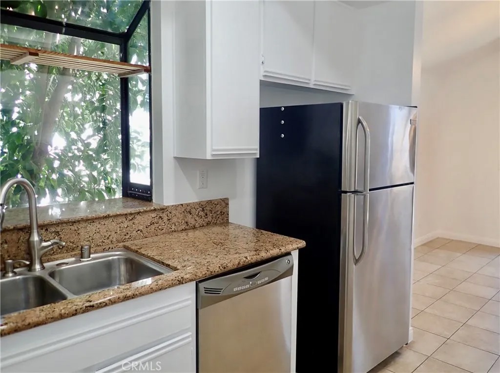 4275 Las Virgenes Road 3