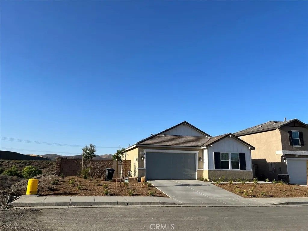 Photo of 45033 Starina St, Lake Elsinore, CA 92532 (MLS # WS26005513)