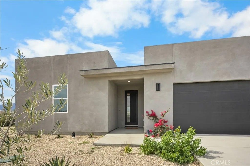 Photo of 19187 Cottonwood Drive, Desert Hot Springs, CA 92241 (MLS # IG26028804)