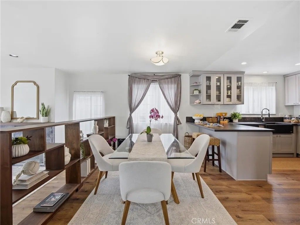 Photo of 2909 S Pacific Avenue, San Pedro, CA 90731 (MLS # SB26103976)