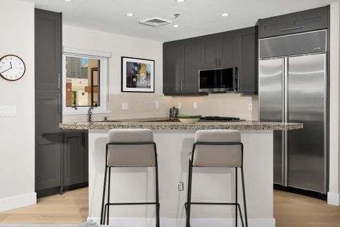 Tiny photo for 700 W Harbor Drive #201, San Diego, CA 92101 (MLS # 250036230)