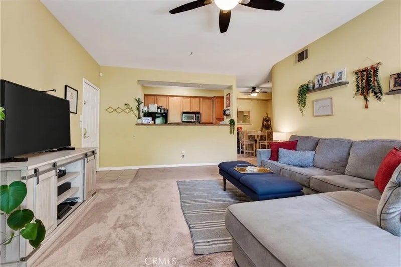 375 Central 8