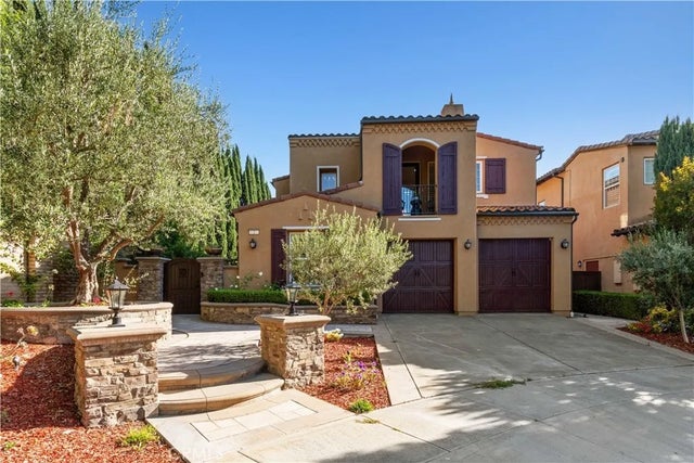 2 Conifer, Irvine