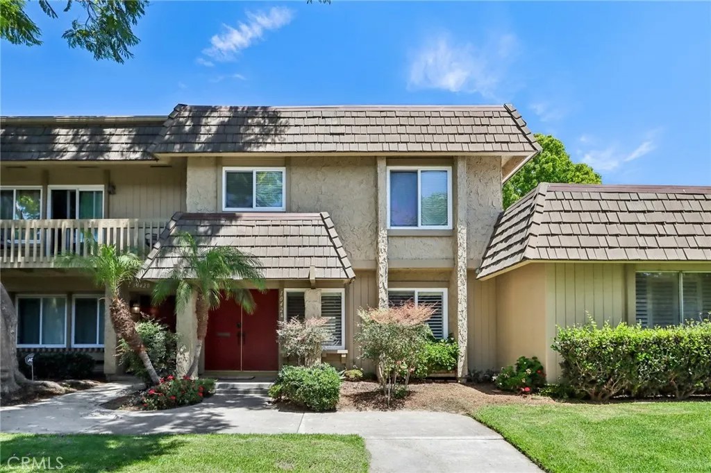 10424 Echo River Court