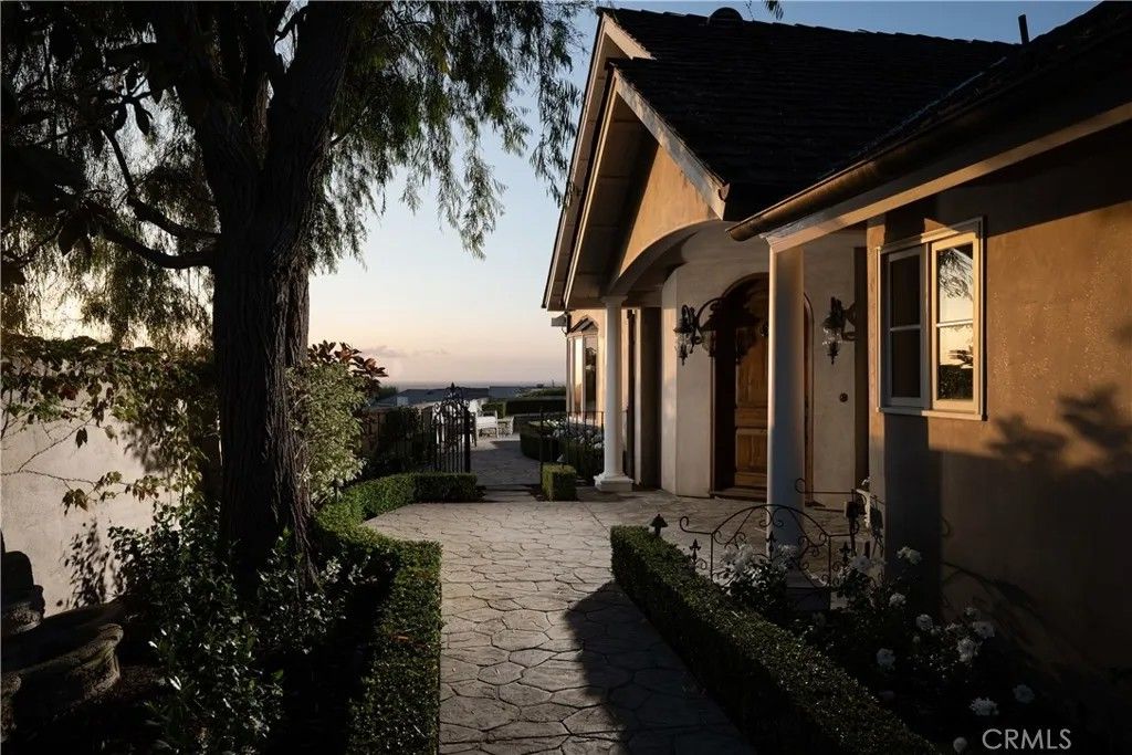 Photo of 2001 Yacht Resolute, Newport Beach, CA 92660 (MLS # NP25273183)