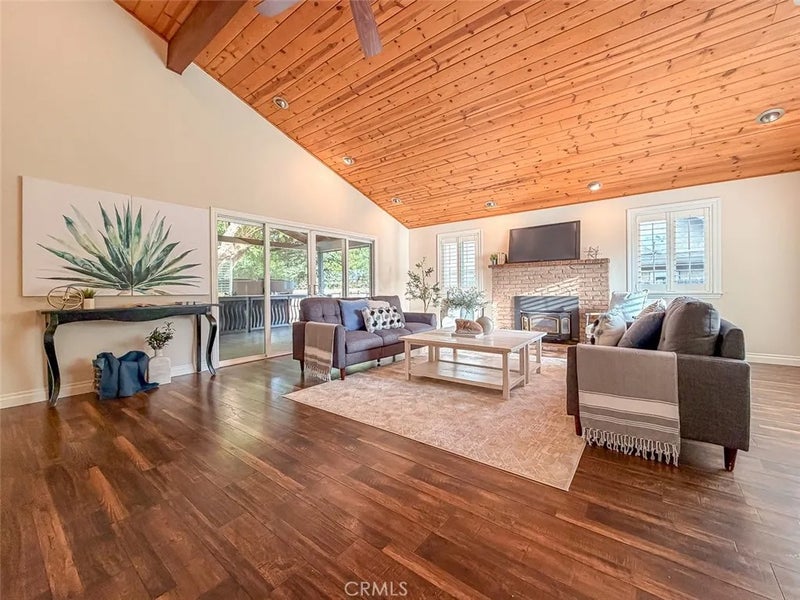 951 Madrone