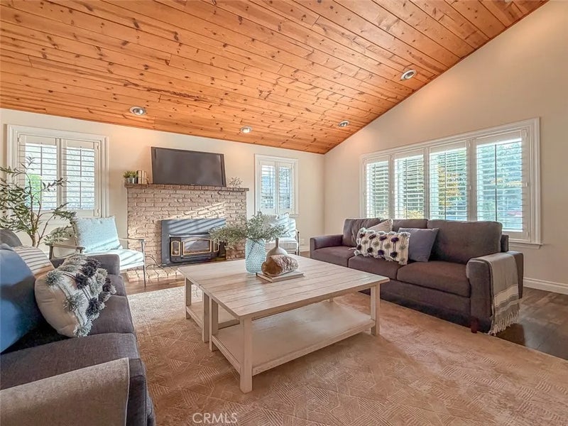 951 Madrone