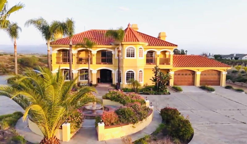 34083 Vino Way