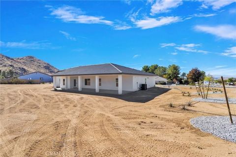 Tiny photo for 16339 Rimrock Rd. Road, Apple Valley, CA 92307 (MLS # IG25232608)