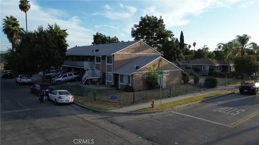 221 E Olive Street