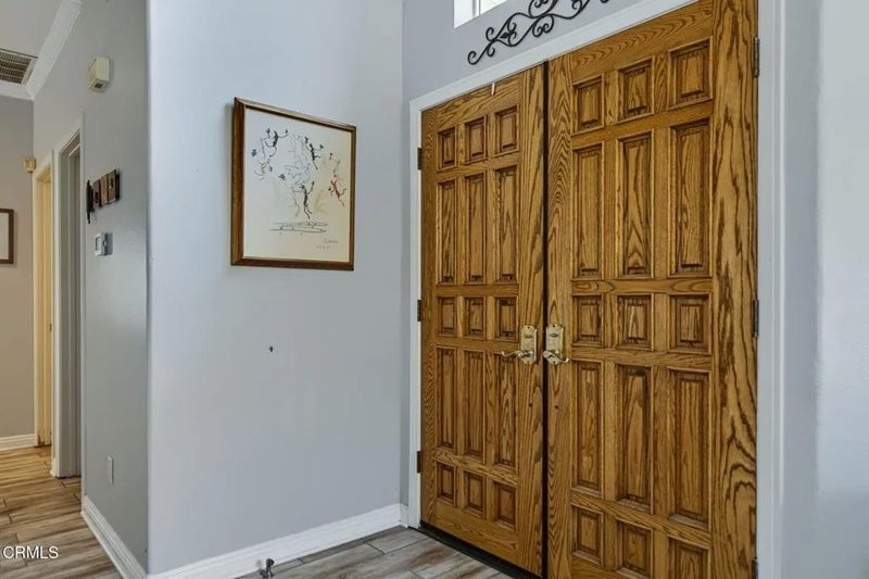 1472 La Culebra Circle