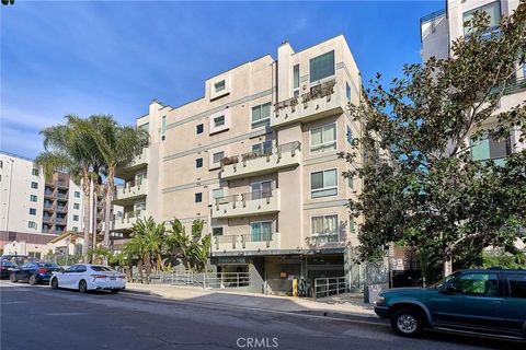 Photo of 1036 S Serrano Ave #105, Los Angeles, CA 90006 (MLS # PW26031160)