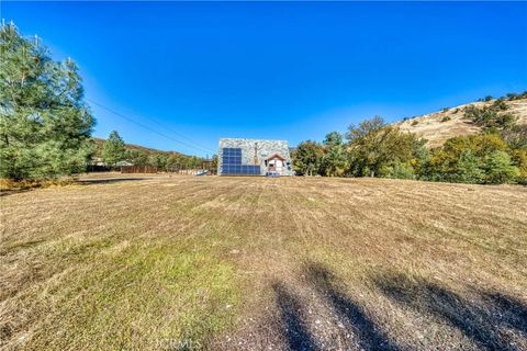 Tiny photo for 3311 Yucca Way, Clearlake Oaks, CA 95423 (MLS # LC25242584)