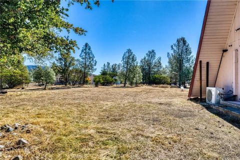 Tiny photo for 3311 Yucca Way, Clearlake Oaks, CA 95423 (MLS # LC25242584)