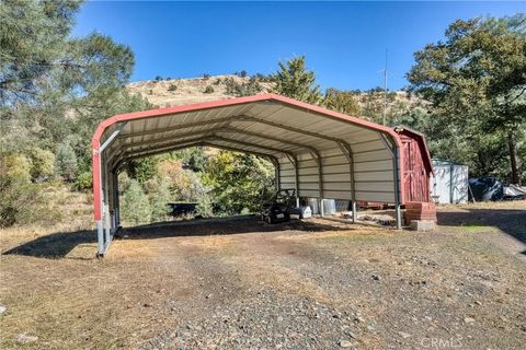 Tiny photo for 3311 Yucca Way, Clearlake Oaks, CA 95423 (MLS # LC25242584)