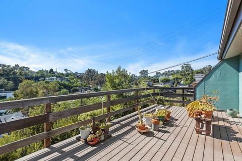 301 W Brookes Avenue Mission Hills (san Diego) CA 92103