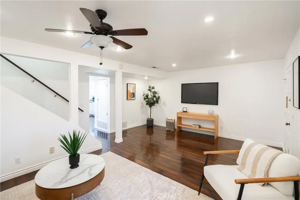 231 Green Lea