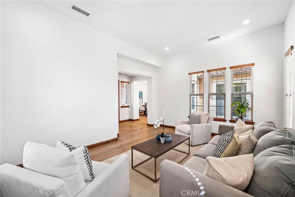 28 Drackert Lane