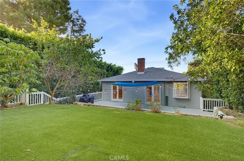 11423 Sunshine Terrace