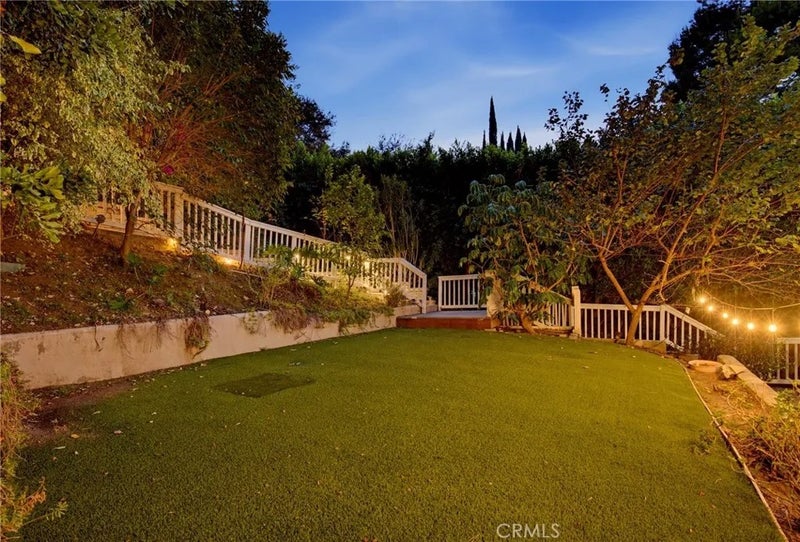 11423 Sunshine Terrace