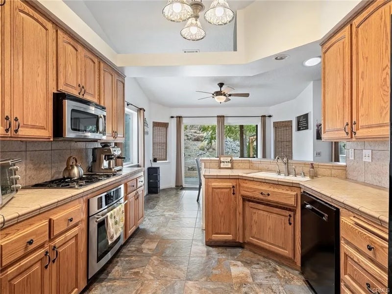 10160 Pineview Road