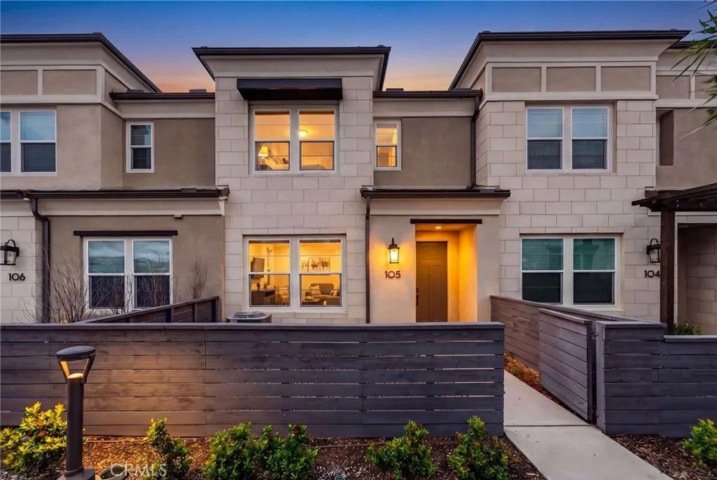 Photo of 1218 Sunrise View #105, San Marcos, CA 92078 (MLS # SW26080716)