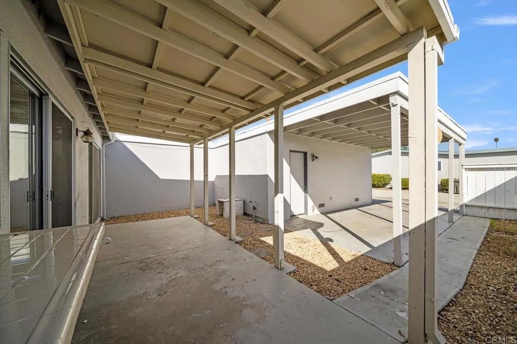 3875 Vista Campana South 10