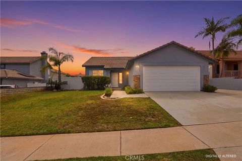Photo of 3027 Geranium Way, Corona, CA 92881 (MLS # IV26085054)