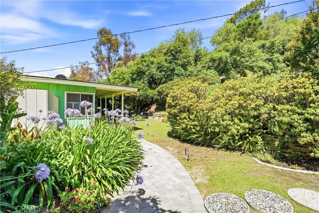 171 Canada Sombre Road