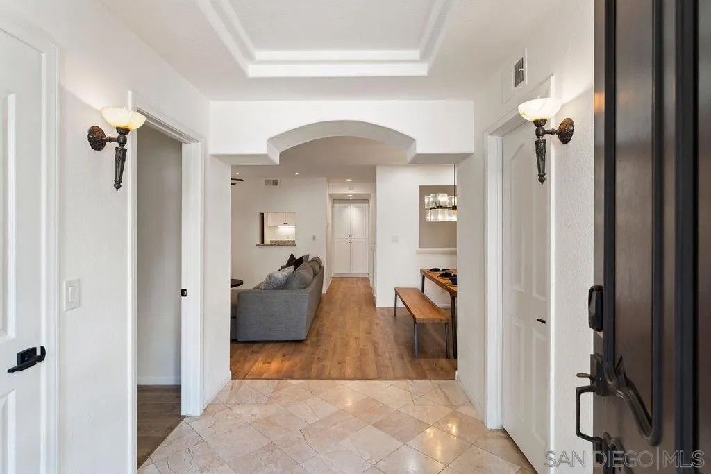 Photo of 2842 Torrey Pines Rd, La Jolla, CA 92037 (MLS # 2601258)