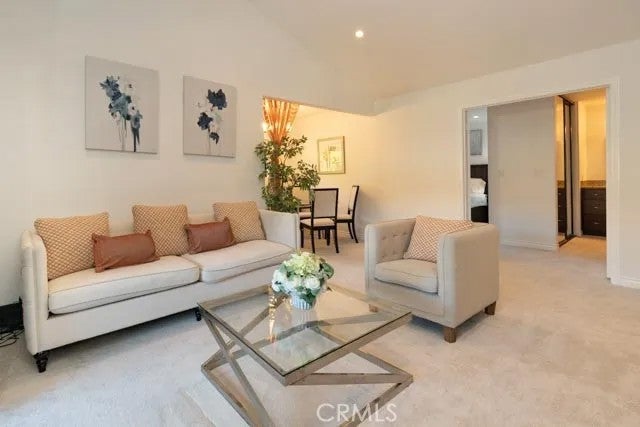 226 Springview