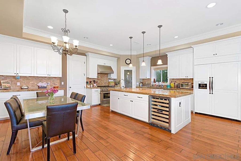 Photo of 2498 Pinewood Street, Del Mar, CA 92014 (MLS # 2600369)