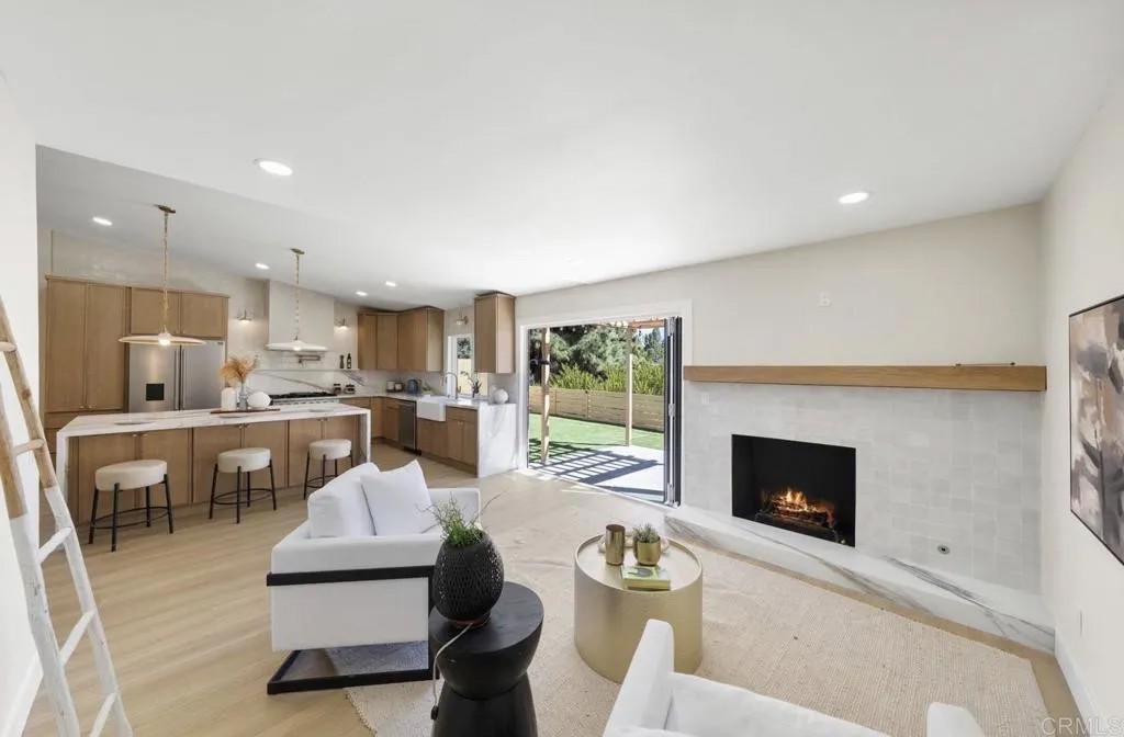 1824 Portofino Drive