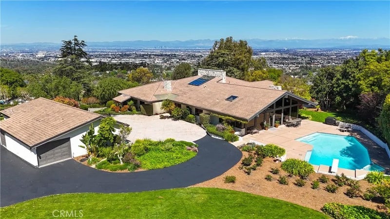 57 Saddleback