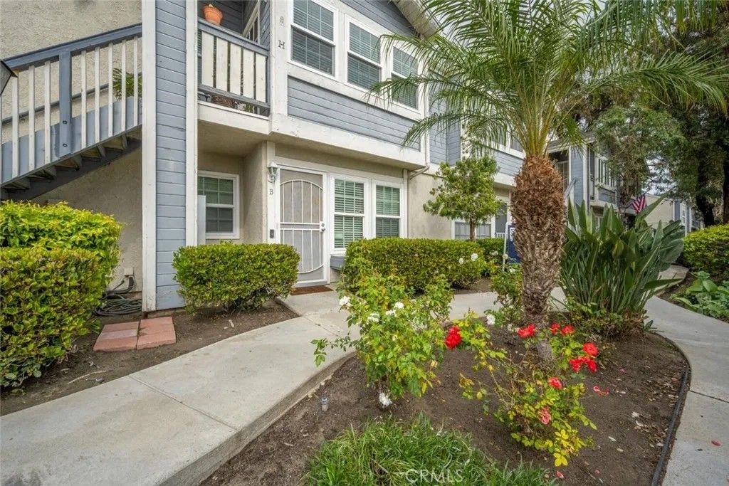 Photo of 701 S Hayward Street #B, Anaheim, CA 92804 (MLS # PW26029091)