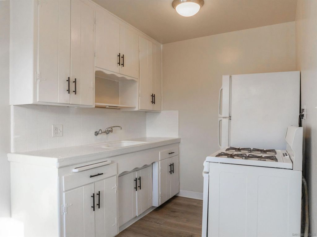 Photo of 4869-71 Pine Street, La Mesa, CA 91942 (MLS # 260003882)