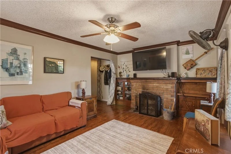 337 N Occidental