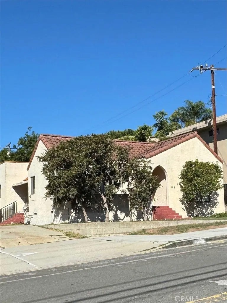 349 S Meadows Ave