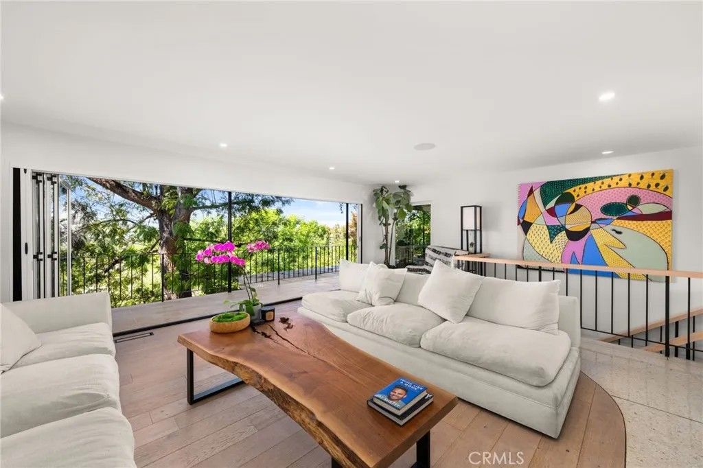 Photo of 4781 Galendo Street, Woodland Hills, CA 91364 (MLS # WS26091246)