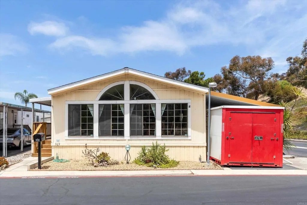 369 Alpine Lane