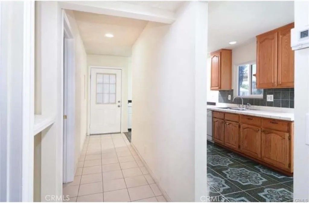 Photo of 2130 Avenida Estrada, Hemet, CA 92545 (MLS # SR26106779)