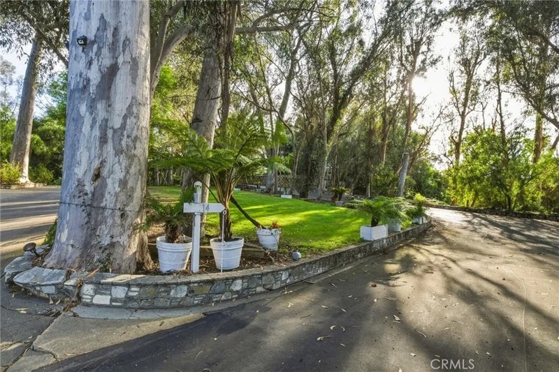 16 Johns Canyon