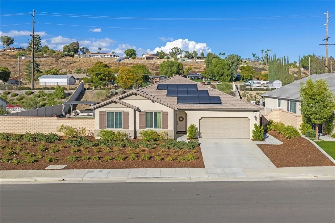 21206 Saratoga Drive