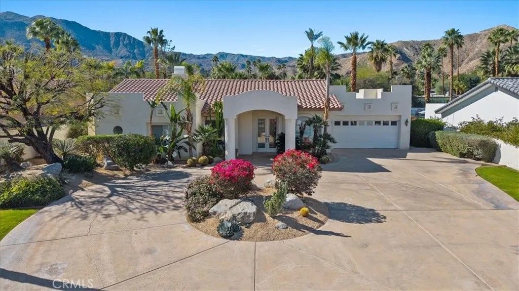 Photo of 71569 Sahara Road, Rancho Mirage, CA 92270 (MLS # PW26022987)